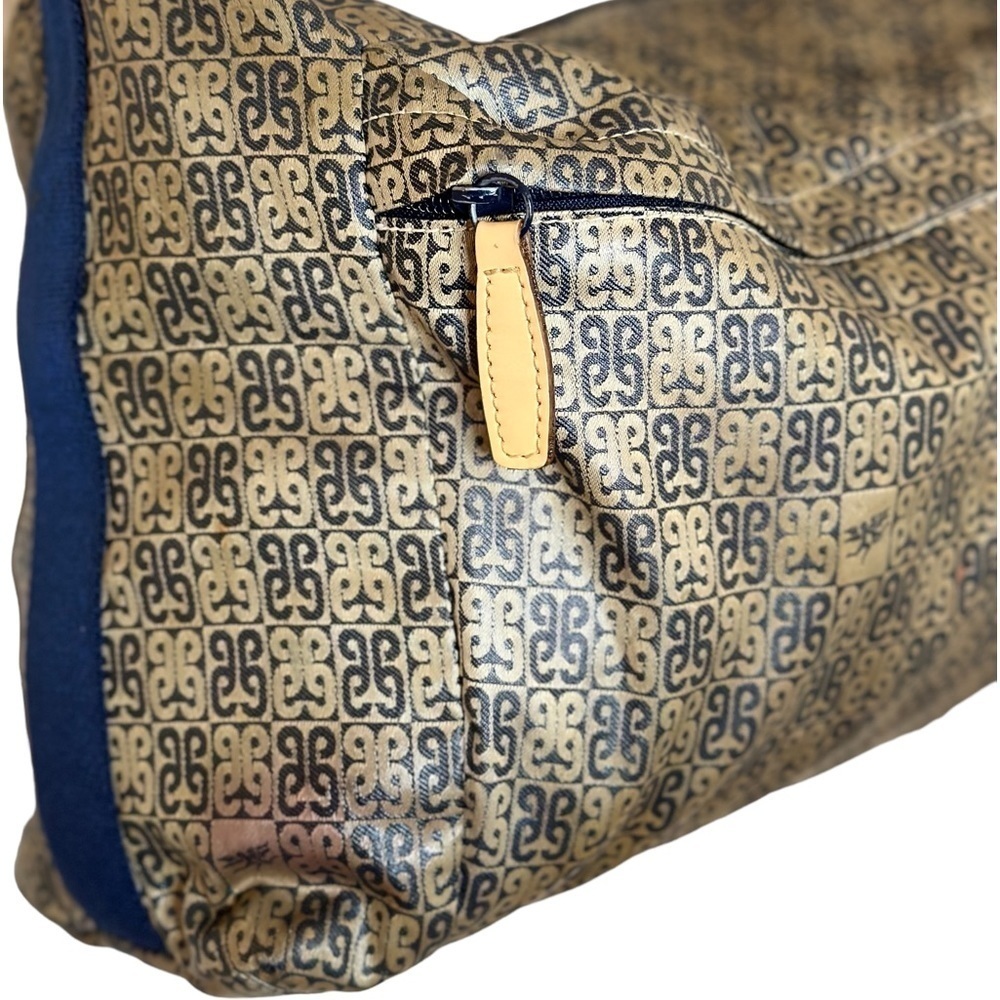 Piero Guidi Unisex Crossbody Bag - Picture 4 of 15